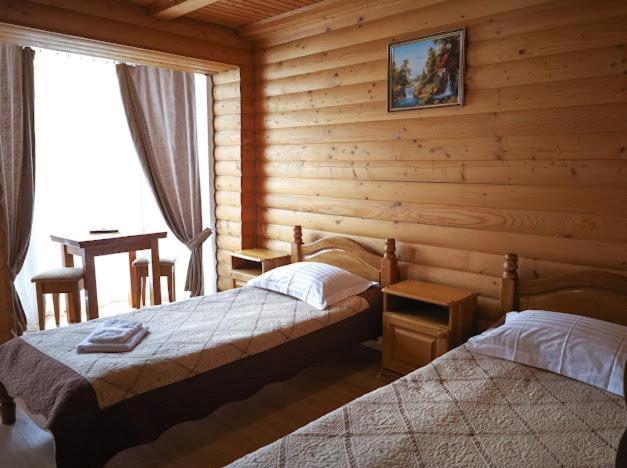 Greku Hotel Bukovel Exteriör bild