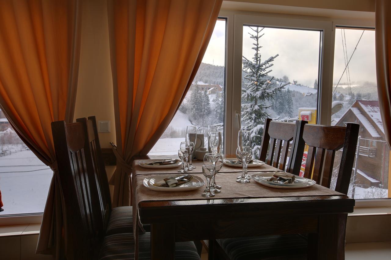 Greku Hotel Bukovel Exteriör bild